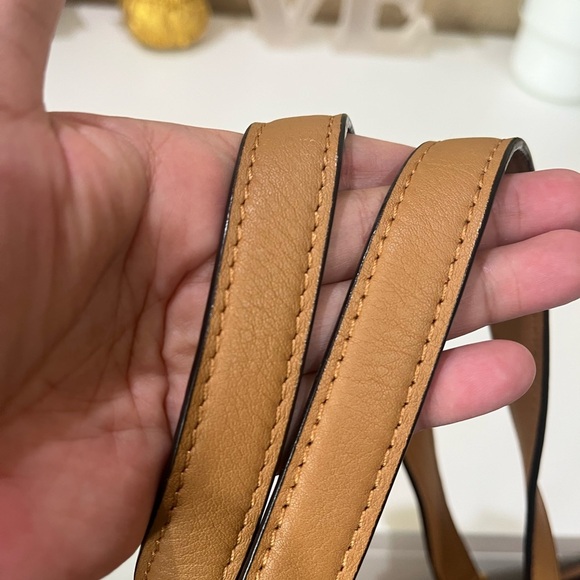 MCM COGNAC VISETOS TOTE WITH LONG STRAP. EXCELLENT CONDITION 😍 - Picture 8 of 14